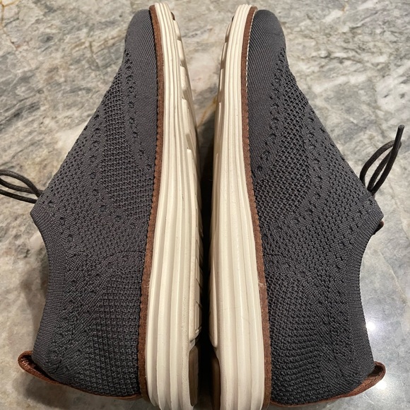 Men’s Cole Haan Sneakers in Grey Size: 8 - Picture 3 of 7
